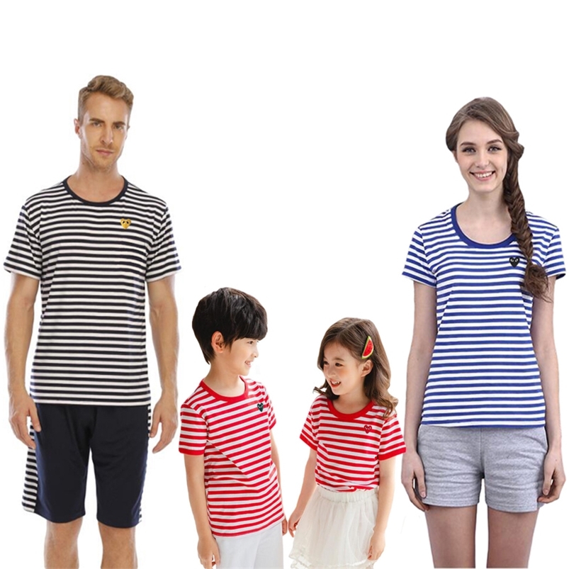 Family Matching Outfits Parent-child T-shirt Striped Short-sleeved Heart Eye Embroidery Cotton O-neck Summer Adult Kid Casual T-shirt 220914, Red 4
Family Matching Outfits Parent-child T-shirt Striped Short-sleeved Heart Eye Embroidery Cotton O-neck Summer Adult Kid Casual T-shirt 220914, Red 4