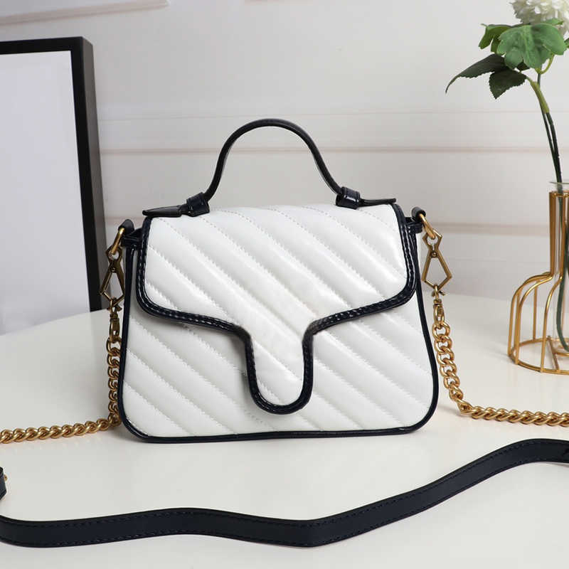 Evening Bags Shoulder Bag Tote Cross Body Bags Purse Women Handbag Twill Quilting Material Twist Flower Letter Removable Metal Chain Shoulder Strap
Evening Bags Shoulder Bag Tote Cross Body Bags Purse Women Handbag Twill Quilting Material Twist Flower Letter Removable Metal Chain Shoulder Strap