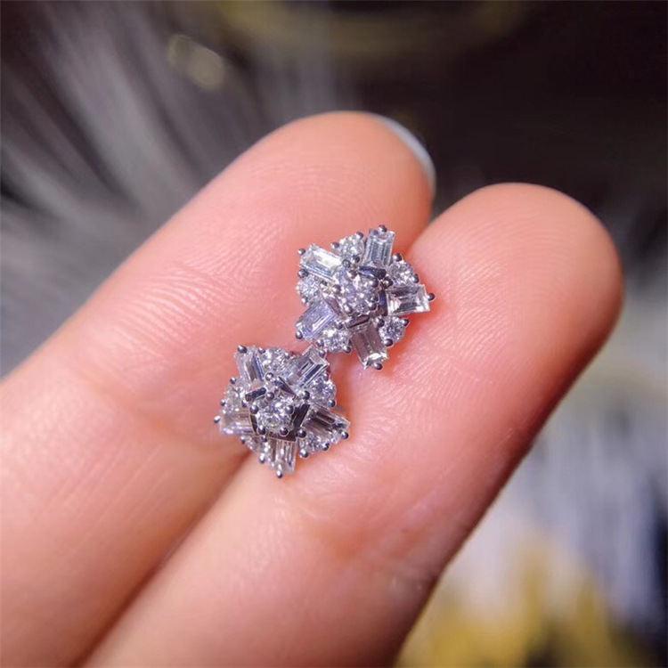 Sterg Sier Princess-Cut Topaz CZ Gemstone Stud Earrings - Perfect for Weddings and Parties