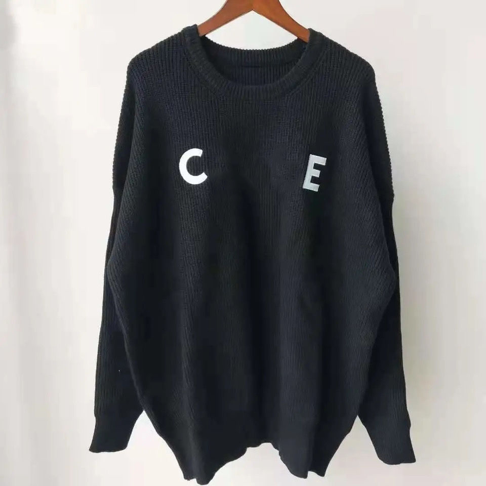 Designer Celins Autumn Winter Men Sweaters Long Sleeve Knit Pulloveras Celines Letter Simple Handmade Flocking Patch Pullover Sweater Loose
Designer Celins Autumn Winter Men Sweaters Long Sleeve Knit Pulloveras Celines Letter Simple Handmade Flocking Patch Pullover Sweater Loose
