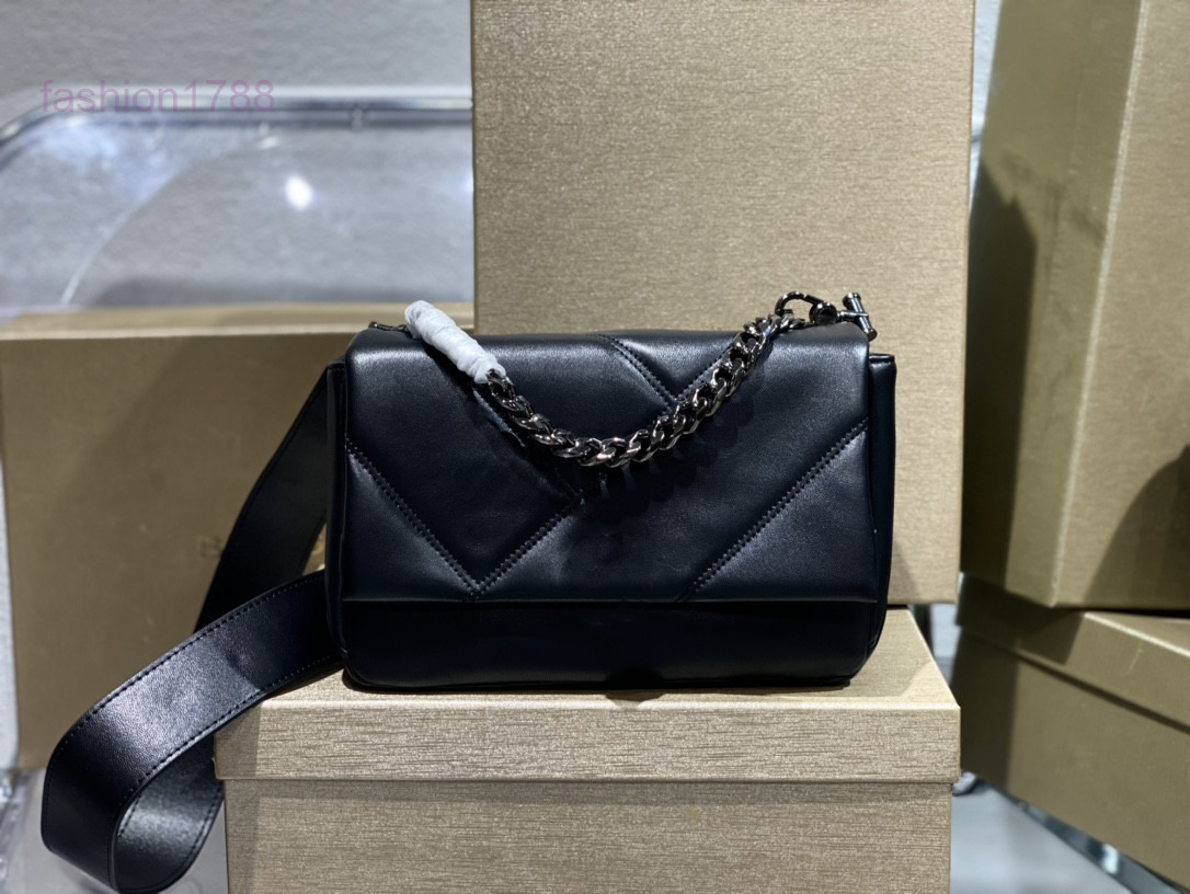 Evening Bags Designer Bags Fashion Women's Bags B Handbags Shoulder Bag Crossbody Underarm Gift es Trendy Matching Black White
Evening Bags Designer Bags Fashion Women's Bags B Handbags Shoulder Bag Crossbody Underarm Gift es Trendy Matching Black White