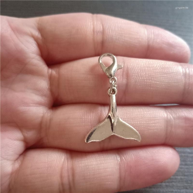 Charms 3 Pcs Antique Silver Color Whale Tail Charm Pendant Clip Purse Fish Bohemia Style Zipper Pull Jewelry Accessories
Charms 3 Pcs Antique Silver Color Whale Tail Charm Pendant Clip Purse Fish Bohemia Style Zipper Pull Jewelry Accessories
