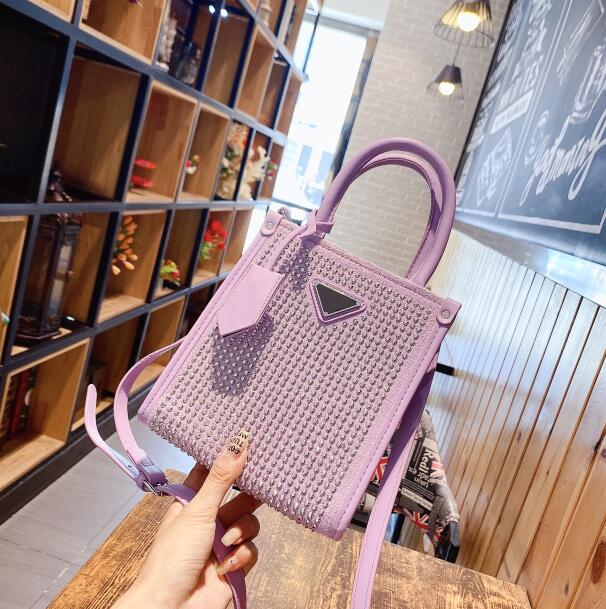 Famous Designer Bags Fashion Luxury Women Crossbody Purse Shoulder Casual Square Handbags Y220914, Burgundy
Famous Designer Bags Fashion Luxury Women Crossbody Purse Shoulder Casual Square Handbags Y220914, Burgundy