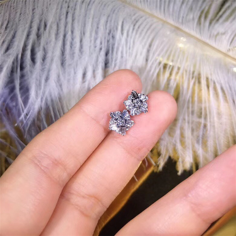 Sterg Sier Princess-Cut Topaz CZ Gemstone Stud Earrings - Perfect for Weddings and Parties