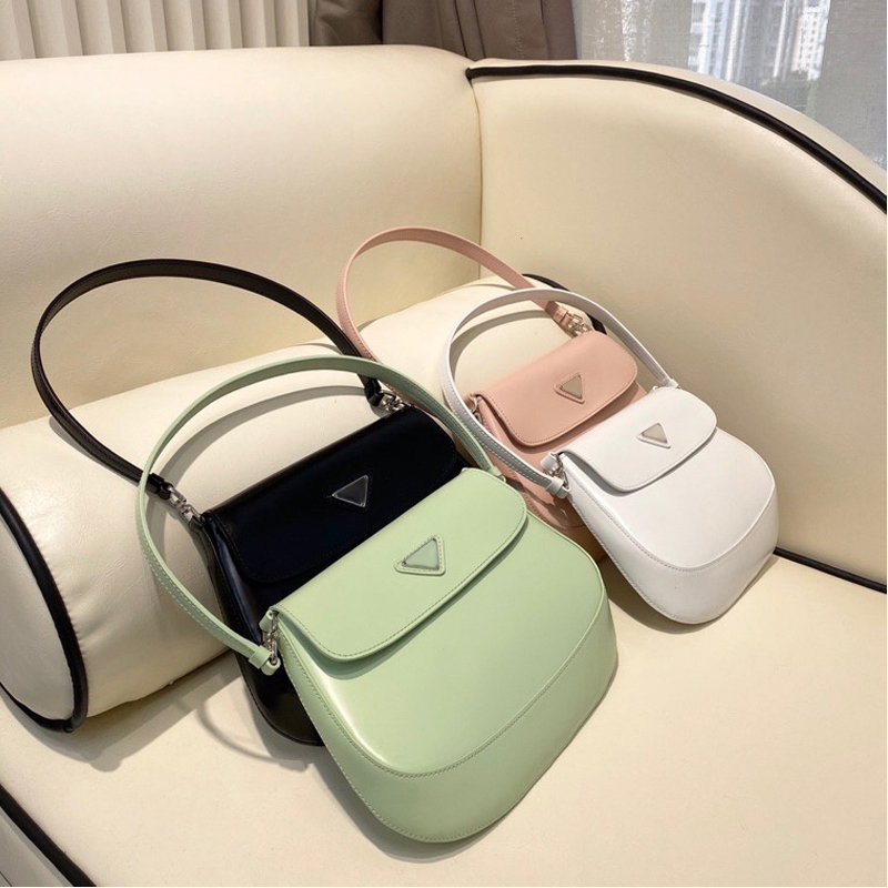 Women Cleo Shoulder Bag Vintage Shiny Leather Lady handbags Classic Trend Underarm Hobo Bags Fashion grils Crossbody Purses handbags Wholesale, 27cm black
Women Cleo Shoulder Bag Vintage Shiny Leather Lady handbags Classic Trend Underarm Hobo Bags Fashion grils Crossbody Purses handbags Wholesale, 27cm black