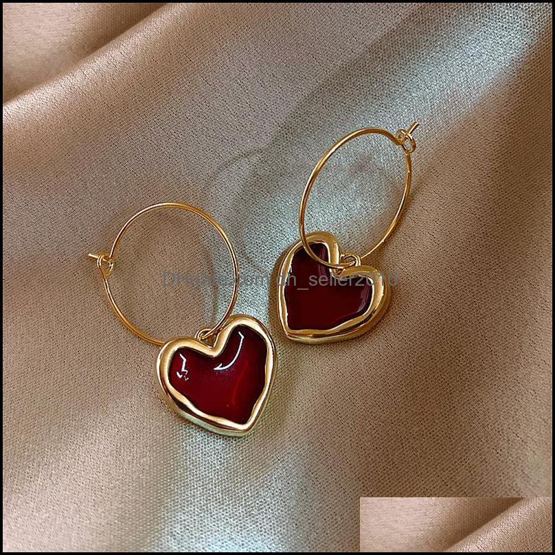 Dangle Chandelier Sweet Bury Enamel Heart Earrings For Women Girl Gold Color Metal Love Hanging Dangle Vintage Jewelry 5602 Q2 Drop Dhj10