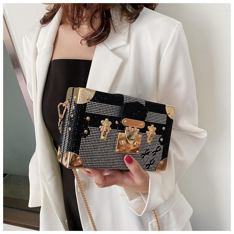 Bag Women's Bags Designer Diamond Chain Box Texture European American Wild Shoulder Crossbody Handbag, Black
Bag Women's Bags Designer Diamond Chain Box Texture European American Wild Shoulder Crossbody Handbag, Black