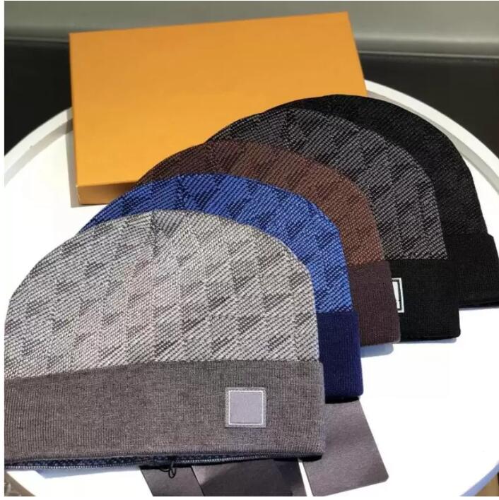 2022 New Knitted Hat Fashion Letter Printing Cap Popular Warm Windproof Stretch Multi-color High-quality Beanie Hats Personality Street Style Couple Headwear black, Grey
2022 New Knitted Hat Fashion Letter Printing Cap Popular Warm Windproof Stretch Multi-color High-quality Beanie Hats Personality Street Style Couple Headwear black, Grey