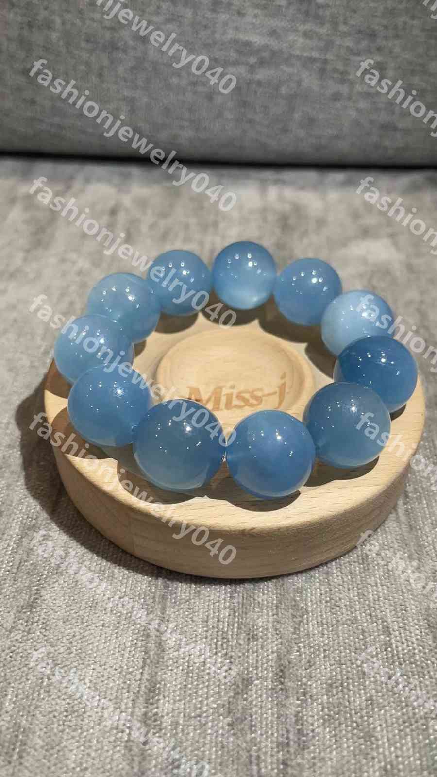 2021 New Light Luxury Fashion Beaded Jewelry Bracelet European And American Inlaid Fashion Crystal Beads Bracelets
2021 New Light Luxury Fashion Beaded Jewelry Bracelet European And American Inlaid Fashion Crystal Beads Bracelets