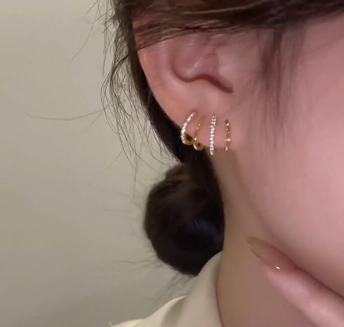Hypoallergenic Studs Four Claw Earrings Crystal Rhinestone 925 Silver Needle Bling Party Earring Gifts for Women Jewerly Accessori