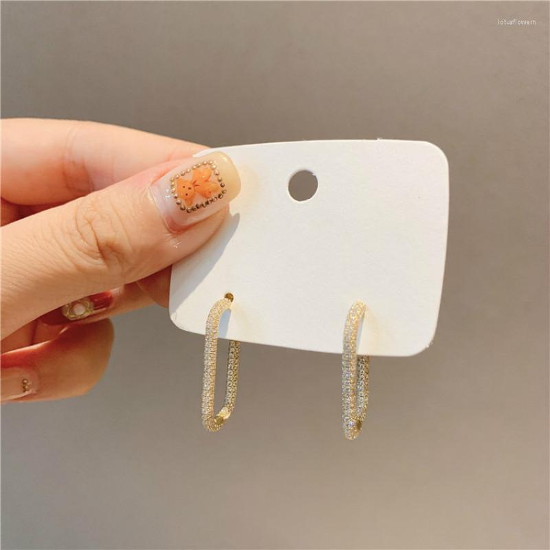 Stud Earrings Korean Exquisite Temperament Geometric Fashion Compact Simple Versatile Female Jewelry
Stud Earrings Korean Exquisite Temperament Geometric Fashion Compact Simple Versatile Female Jewelry