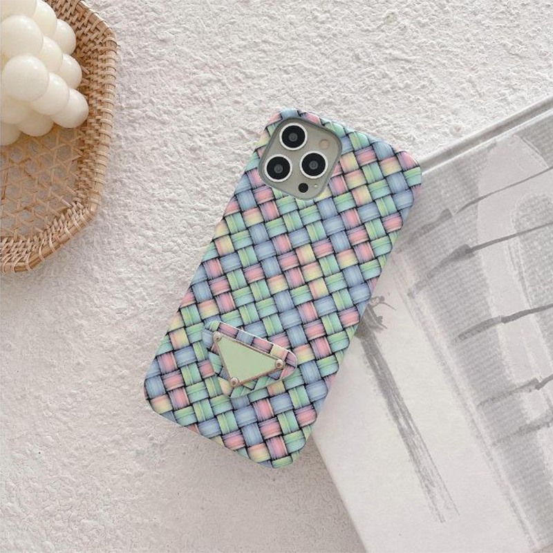 Luxurys Designers Cell Phone Cases For Iphone 13 11 12 Pro Max Mini X XR 7 8 Plus Colorful Woven Pattern Triangle Phone Case
Luxurys Designers Cell Phone Cases For Iphone 13 11 12 Pro Max Mini X XR 7 8 Plus Colorful Woven Pattern Triangle Phone Case