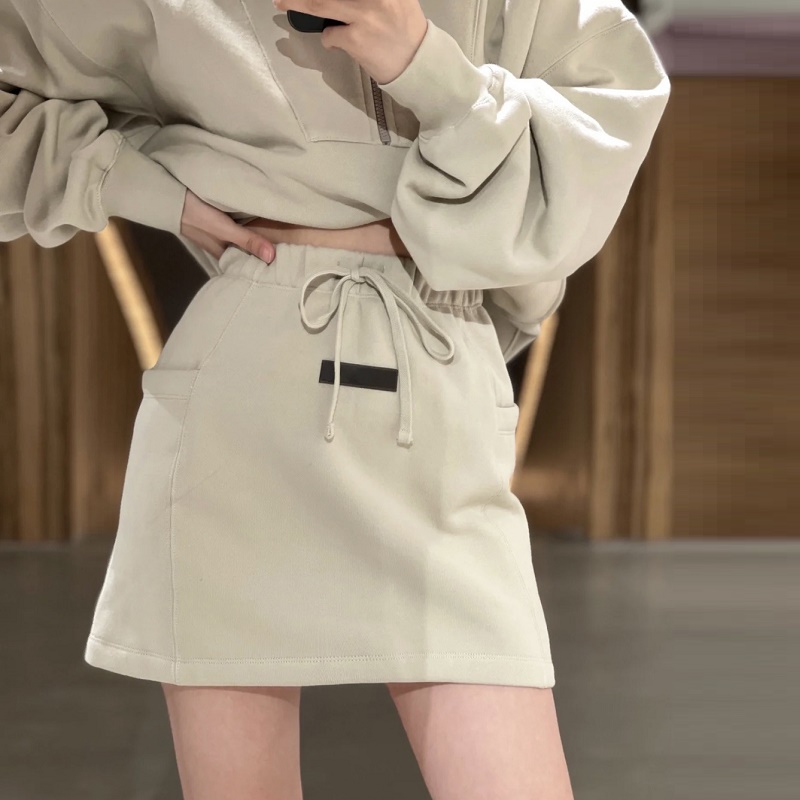 Skirts Correct version fog double thread solid color ess long streamer with side pocket casual womens short skirt running style Asian size -M, Hello 
Skirts Correct version fog double thread solid color ess long streamer with side pocket casual womens short skirt running style Asian size -M, Hello