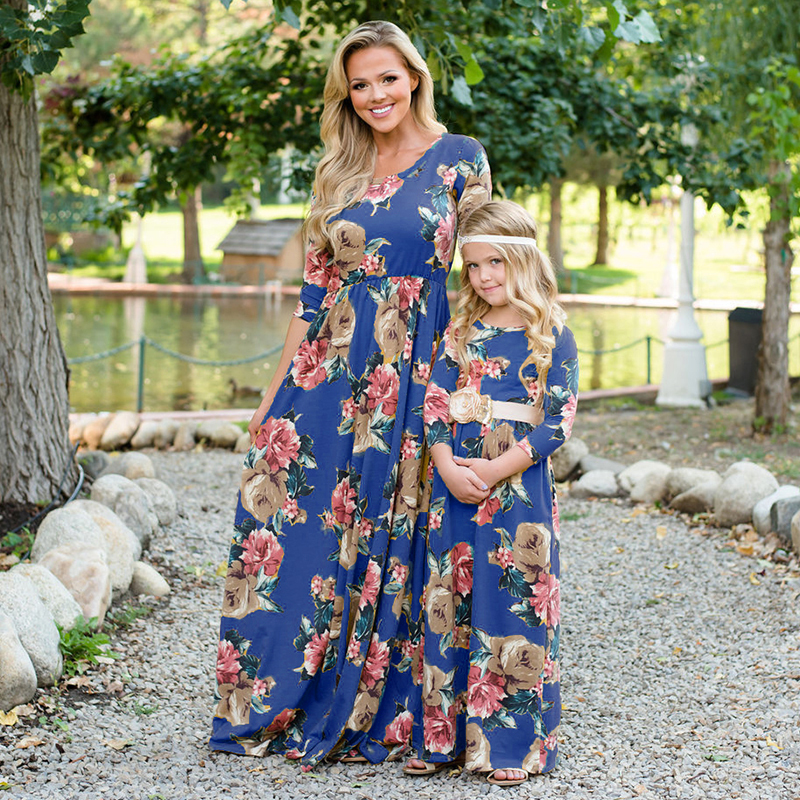 Family Matching Outfits Long Sleeve Mother Daughter Dresses Matching Wedding Party Clothes Floral Mommy And Me Family Look Long Dress Autumn Women Gir