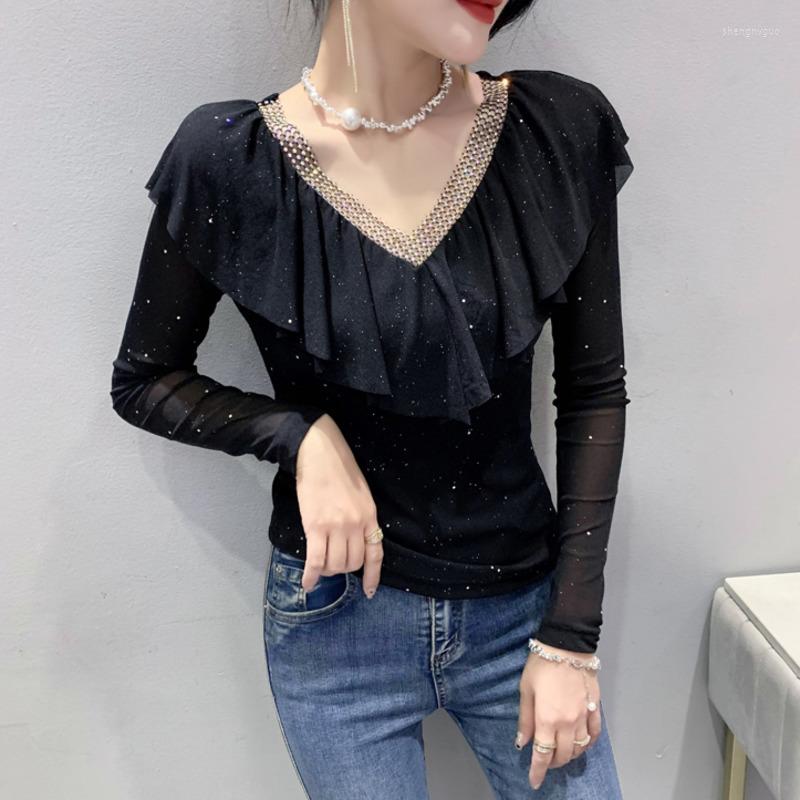 Women's T Shirts Black Red Blue Elastic Mesh Shirt Women V-neck Diamonds Ruffles Sexy Club Tight T-Shirt Female Long Sleeve Korean Style
Women's T Shirts Black Red Blue Elastic Mesh Shirt Women V-neck Diamonds Ruffles Sexy Club Tight T-Shirt Female Long Sleeve Korean Style