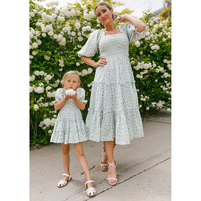 Family Matching Outfits Family Look Women Matching Mother And Daughter Clothes Puff Sleeve Floral Dress For Mommy And Me Kids Girls Mom Daughter Dress
