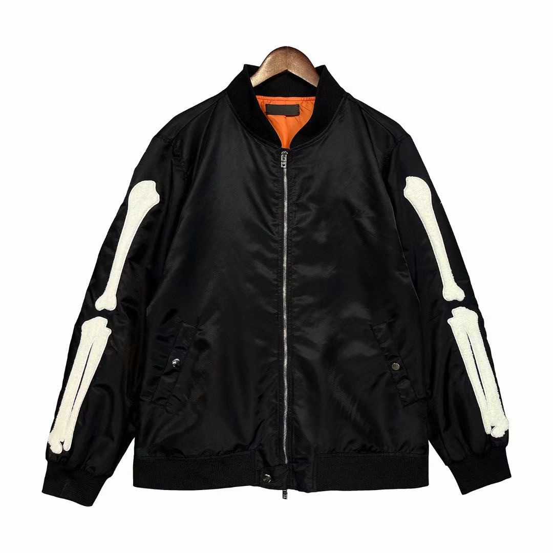 fashion designer men's jacket Classic sleeve Bone embroidery Causal Hip Hop Autumn coat trench zipper outerwear Outerwear Sport, Extra shipping postage/no ship
fashion designer men's jacket Classic sleeve Bone embroidery Causal Hip Hop Autumn coat trench zipper outerwear Outerwear Sport, Extra shipping postage/no ship