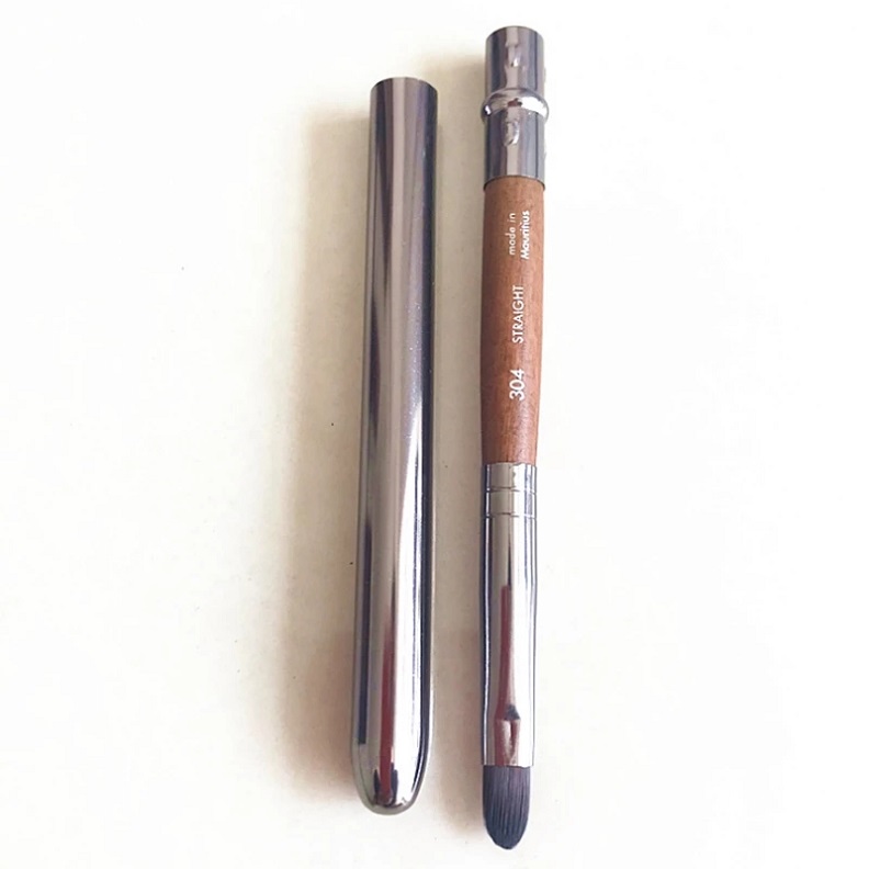 Retractable Travel Lip gloss Makeup Brushes No.304 Portable Lip Brush Pen with Metal Case
Retractable Travel Lip gloss Makeup Brushes No.304 Portable Lip Brush Pen with Metal Case