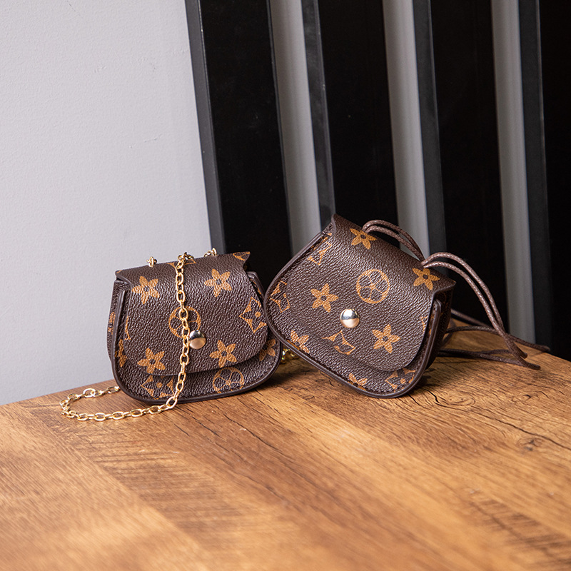 Fashion children floral printed purse girls PU leather crossbody mini saddle bag kids metals chain single shoulder lipstick bags Q8610, Brown wax rope
Fashion children floral printed purse girls PU leather crossbody mini saddle bag kids metals chain single shoulder lipstick bags Q8610, Brown wax rope
