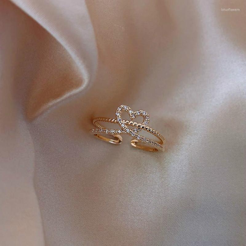 Cluster Rings 2022 South Korea Heart Ring Fashion Exquisite Simple Banquet Temperament Elegant Ladies Jewelry
Cluster Rings 2022 South Korea Heart Ring Fashion Exquisite Simple Banquet Temperament Elegant Ladies Jewelry