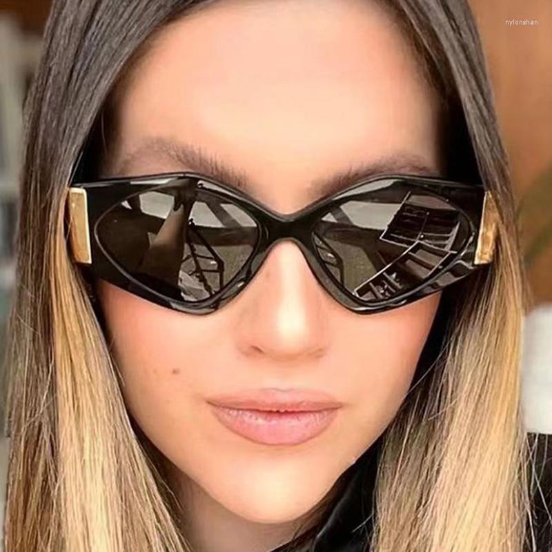 Sunglasses Vintage Brand Designer Women 2022 Retro Classic Big Frame Black Square Sun Glasses Anti Glare Female Eyewear UV400
Sunglasses Vintage Brand Designer Women 2022 Retro Classic Big Frame Black Square Sun Glasses Anti Glare Female Eyewear UV400