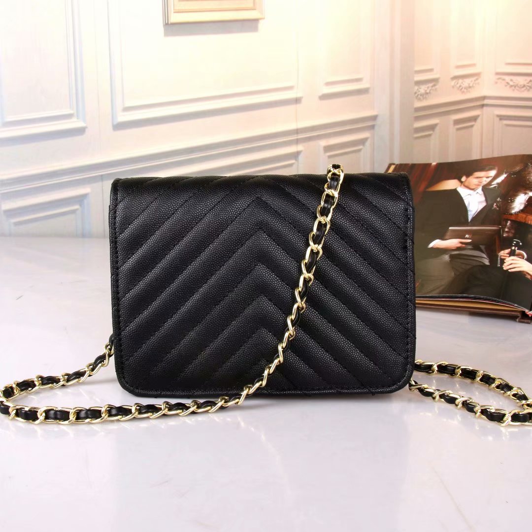 Women's designers handbag shoulder bag Crossbody tote purse handbag Luxury Brand message bags classic PU Leather Fashion wallet GOLD CHAIN 21CM LUGGAGE MINI Black, 21cm gold chain
Women's designers handbag shoulder bag Crossbody tote purse handbag Luxury Brand message bags classic PU Leather Fashion wallet GOLD CHAIN 21CM LUGGAGE MINI Black, 21cm gold chain