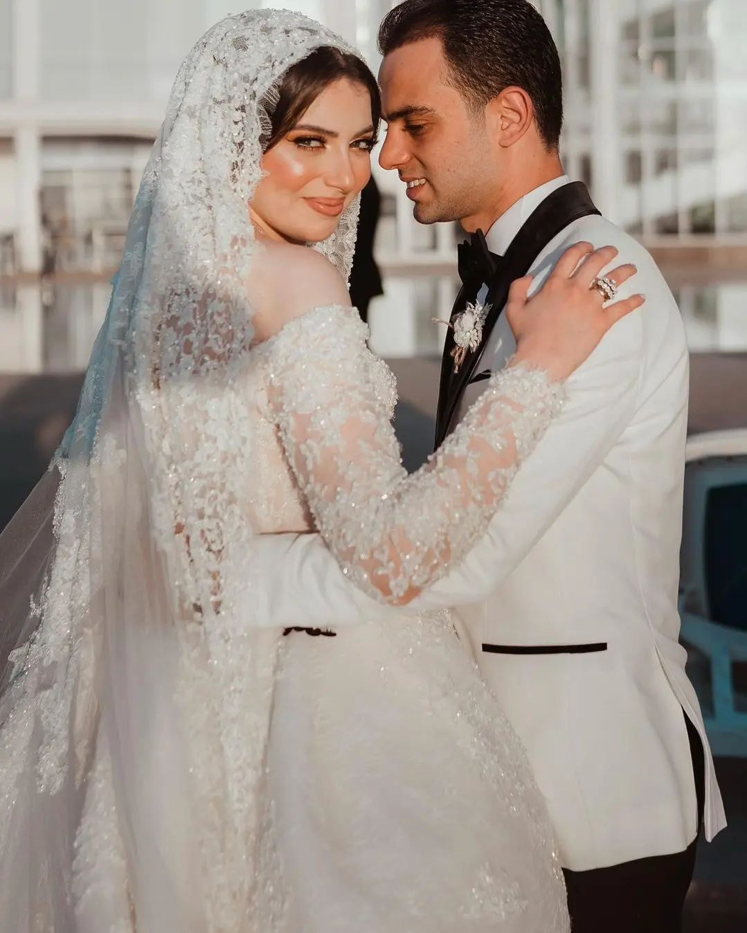 Luxury Mermaid Wedding Dress Boat Neck Long Sleeve With Detachable Train Ball Gown For Women Robe De Soiree Saudi Arabia