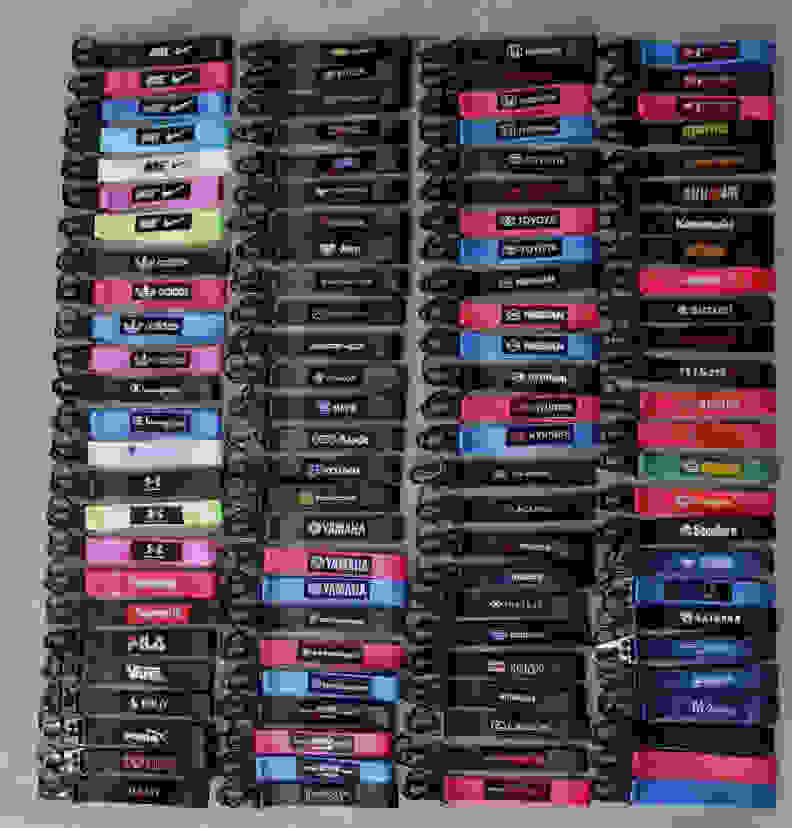 Cell Phone Straps & Charms Individual Package Car Logo Motorcycle Sport Brand Silk Screen Print Short Lanyard With Carabiner Hook Key Ring Sports Wrist Strap
Cell Phone Straps & Charms Individual Package Car Logo Motorcycle Sport Brand Silk Screen Print Short Lanyard With Carabiner Hook Key Ring Sports Wrist Strap