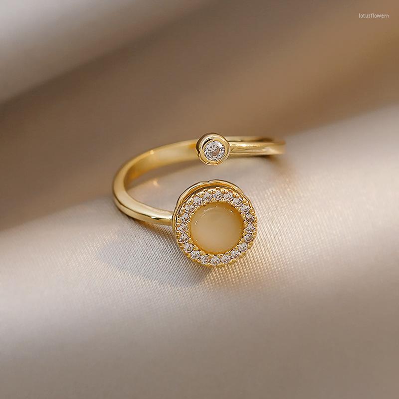 Cluster Rings 2022 Korean Exquisite Rotatable Cat's Eye Small Fresh Ring Fashion Temperament Simple Versatile Female Jewelry
Cluster Rings 2022 Korean Exquisite Rotatable Cat's Eye Small Fresh Ring Fashion Temperament Simple Versatile Female Jewelry