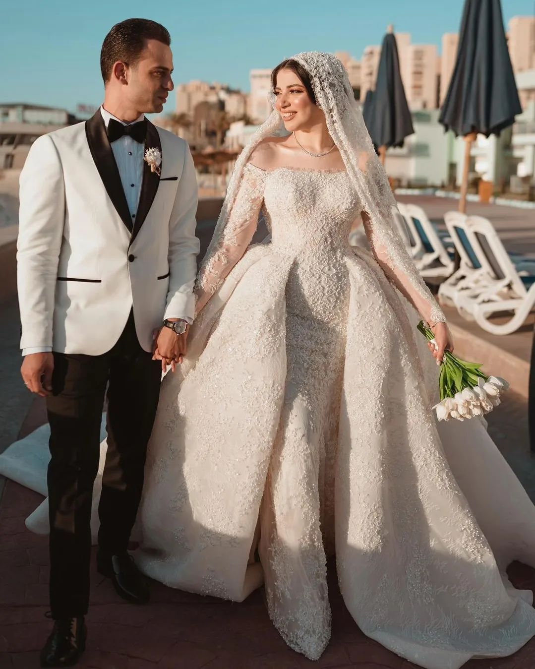 Luxury Mermaid Wedding Dress Boat Neck Long Sleeve With Detachable Train Ball Gown For Women Robe De Soiree Saudi Arabia