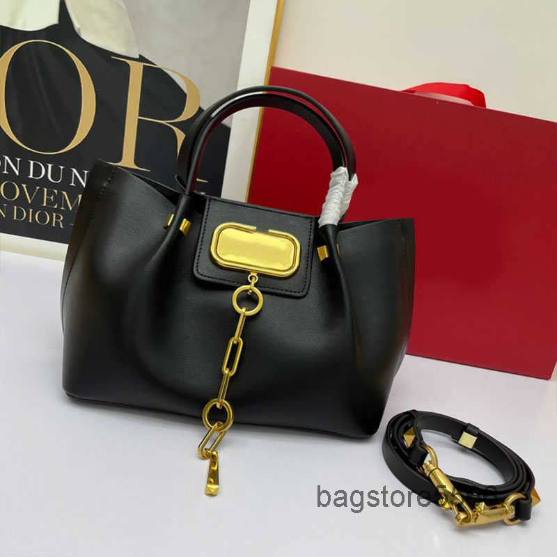 Rivet Evening Bags Top Quality Tote Bag Large Totes Women Handbag Crossbody Shop Bags Shoulder Composite Bags Purse Cowhide Genuine Leather, 31x25x15 cm
Rivet Evening Bags Top Quality Tote Bag Large Totes Women Handbag Crossbody Shop Bags Shoulder Composite Bags Purse Cowhide Genuine Leather, 31x25x15 cm
