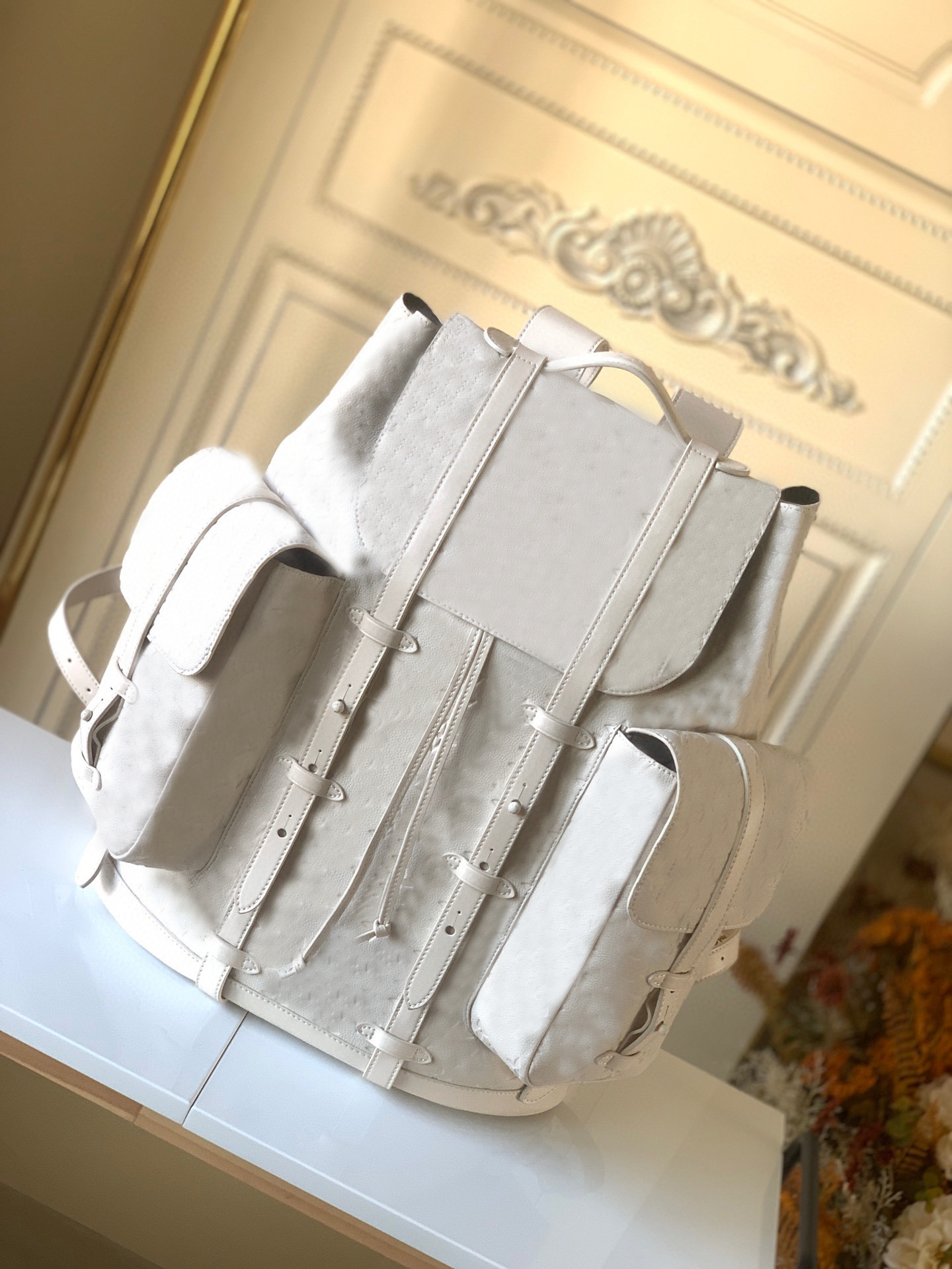 Luxu Backpack Men Women Shoulder Bag Christopher Monogram Taurillon Leather GM Outdoor Travel Bags Orange Black M53285 White M53286 44-49-22CM, Customize
Luxu Backpack Men Women Shoulder Bag Christopher Monogram Taurillon Leather GM Outdoor Travel Bags Orange Black M53285 White M53286 44-49-22CM, Customize