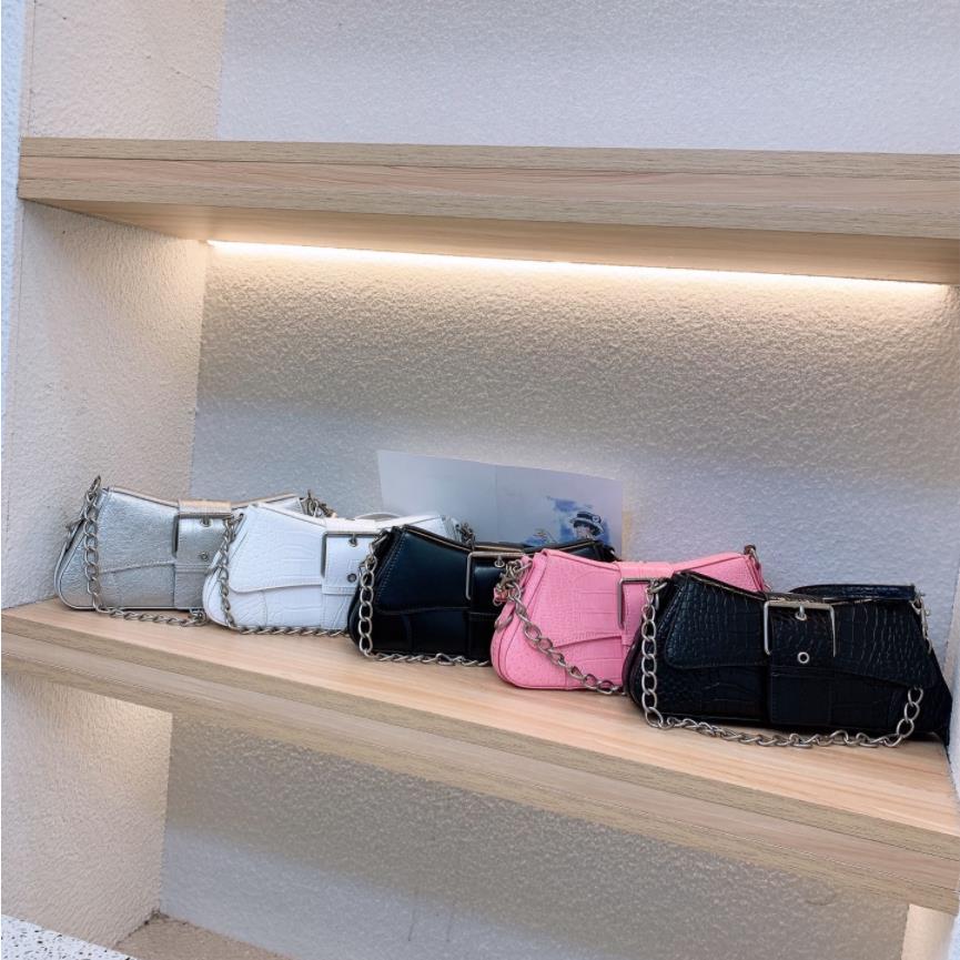Hgig quality leather women's famous metal chain handbags Real luxury designer men's women's shoulder bags tramp cross body bag handbag fashion handbag purses, Paper box
Hgig quality leather women's famous metal chain handbags Real luxury designer men's women's shoulder bags tramp cross body bag handbag fashion handbag purses, Paper box