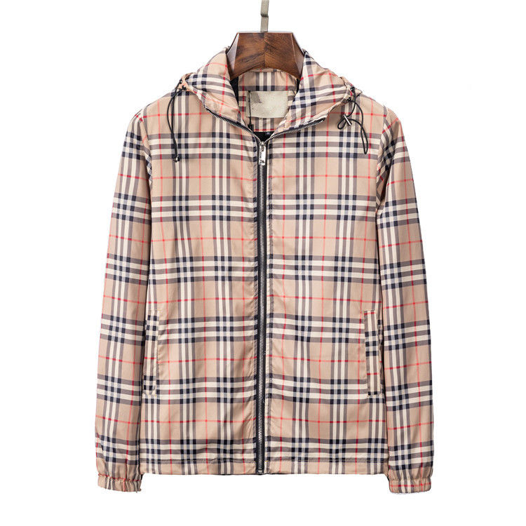 23ss Fashion Designer Mens Jacket Trench Coat Long Sleeve Men Pattern Hoodie Clothing Zip Coat Plus Asia Size M-XXXL, No
23ss Fashion Designer Mens Jacket Trench Coat Long Sleeve Men Pattern Hoodie Clothing Zip Coat Plus Asia Size M-XXXL, No