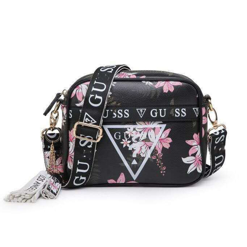 men Cross Body GUESS Waterproof Crossbody Shoulder Bag Luxurys Designers Women Bags Messenger Large Capacity Bag Multifunctional Unisex Handbag Fashion
men Cross Body GUESS Waterproof Crossbody Shoulder Bag Luxurys Designers Women Bags Messenger Large Capacity Bag Multifunctional Unisex Handbag Fashion