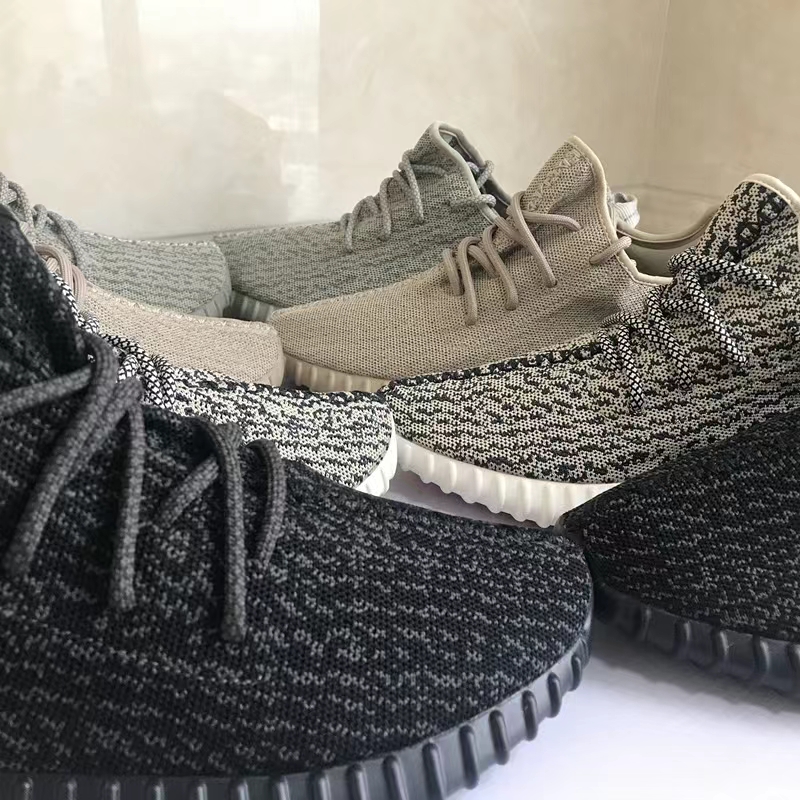 Designer Men Pirate Black Running Turtle Shoes Sneaker Women Turtledove Oxford Moonrock Dove Trainers
Designer Men Pirate Black Running Turtle Shoes Sneaker Women Turtledove Oxford Moonrock Dove Trainers