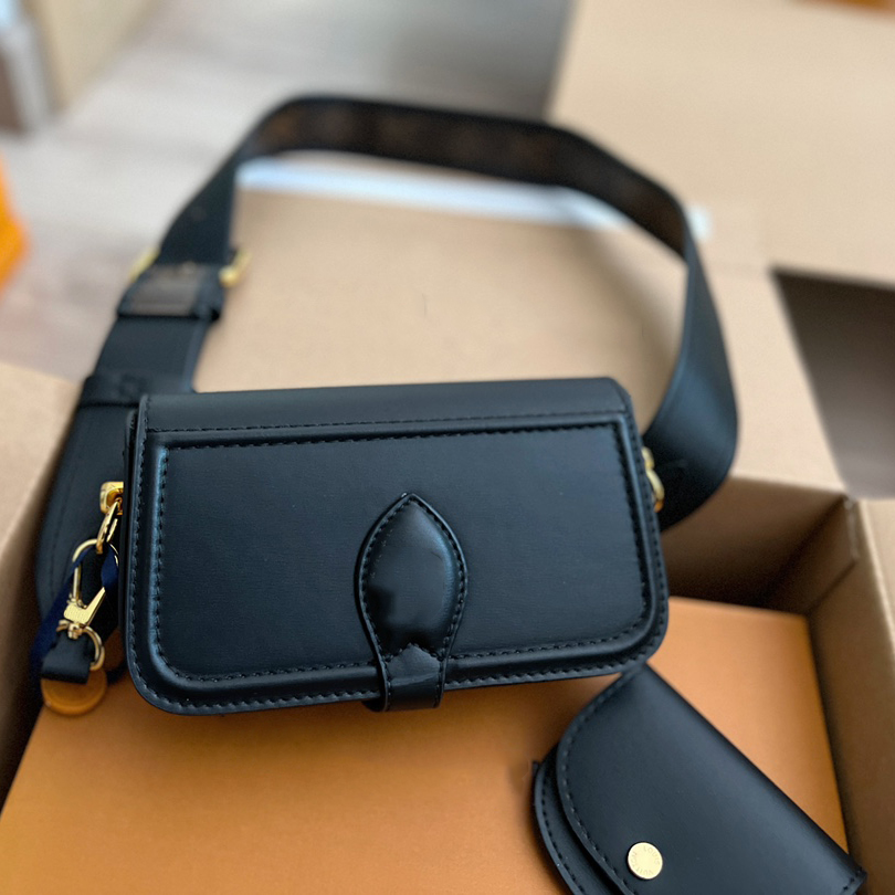 Bags Designer louisbags Handbags Officer Bag Cowhide Mobile Phone Mini Messenger Couple Three in One Early Autumn Yzl, Invoices (are not sold separately)
Bags Designer louisbags Handbags Officer Bag Cowhide Mobile Phone Mini Messenger Couple Three in One Early Autumn Yzl, Invoices (are not sold separately)