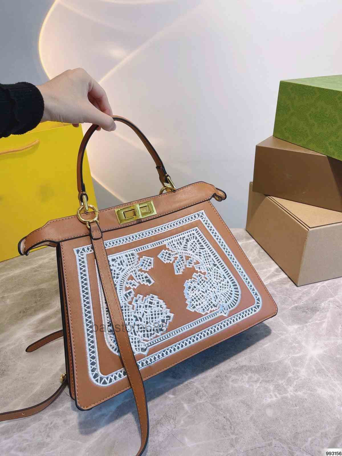 Shoulder Bags luxury bag 2022 Shoulder Bags Embroidered Handbag High Capacity Messenger Fashion Wallet Brand Designer Genuine Leather Purses for Women 1127, Blue
Shoulder Bags luxury bag 2022 Shoulder Bags Embroidered Handbag High Capacity Messenger Fashion Wallet Brand Designer Genuine Leather Purses for Women 1127, Blue