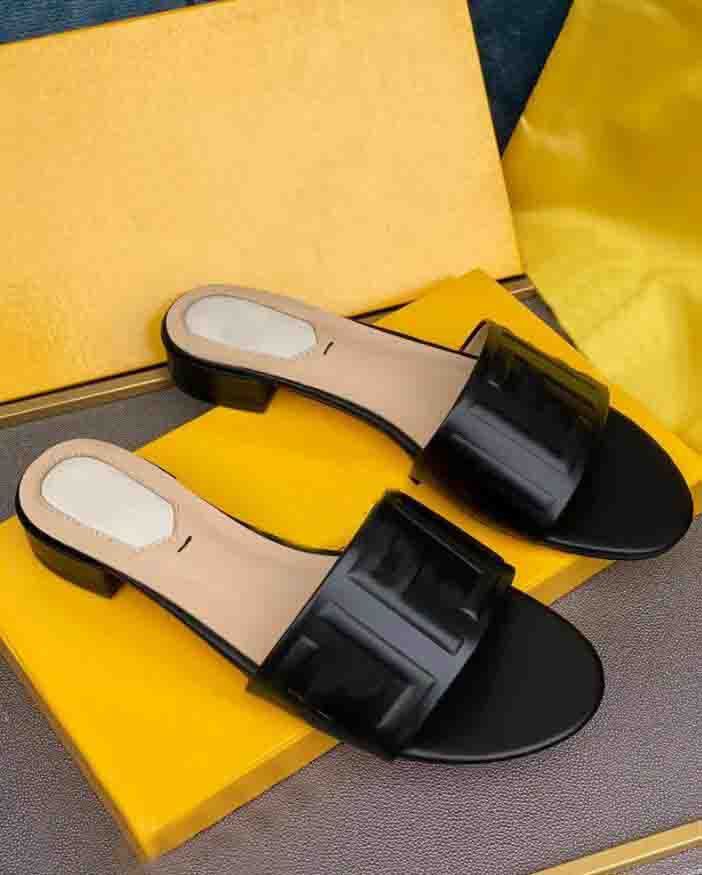 Lady flat sandal Shoes slipper brand flats Ladies Slips Oshodi Shoe outdoor walking shoes F-F Shoes with box 35-41
Lady flat sandal Shoes slipper brand flats Ladies Slips Oshodi Shoe outdoor walking shoes F-F Shoes with box 35-41