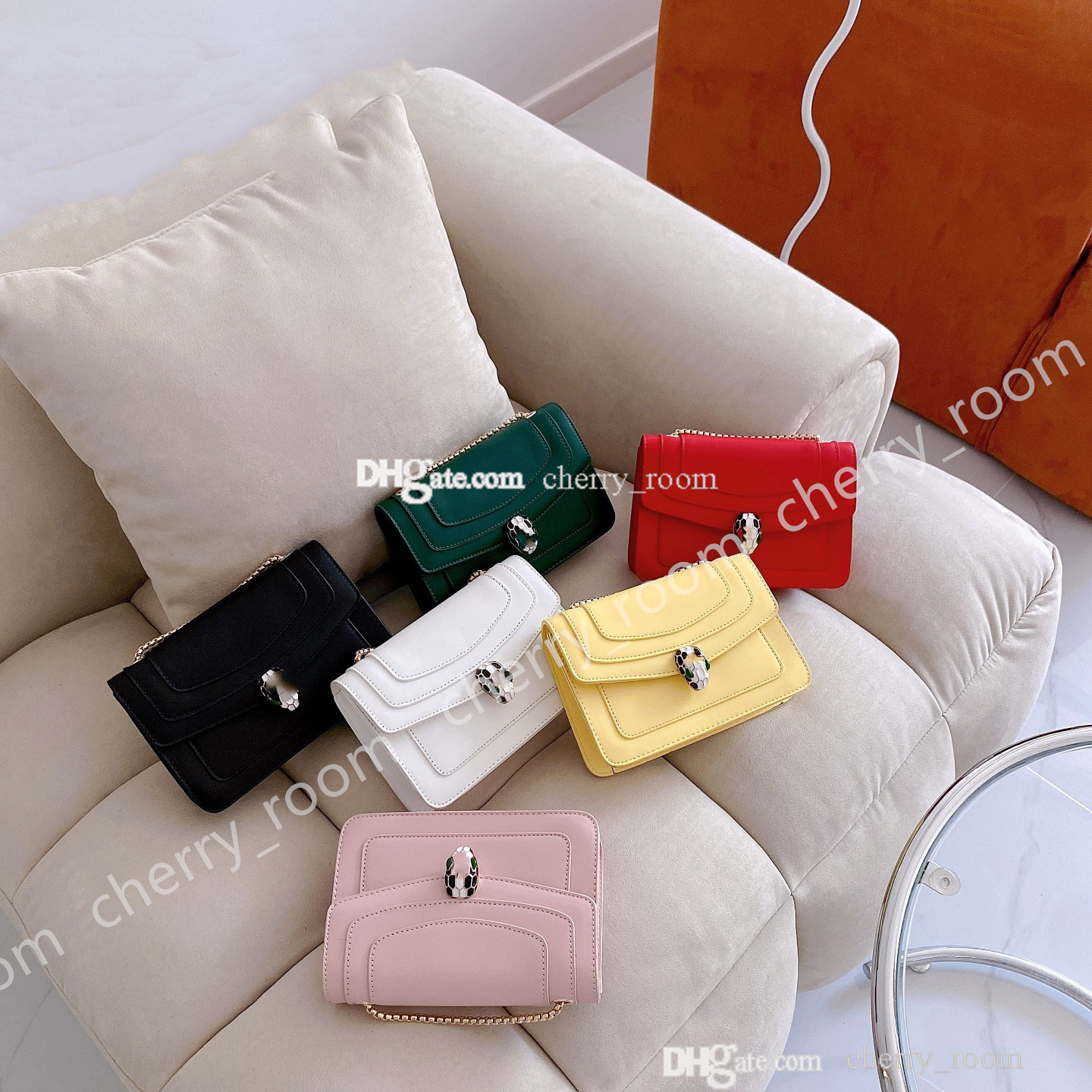 girls designer handbags fashion PU chain children One shoulder bags cute woman style luxury messenger bag zero wallets F1509, Mix colors random
girls designer handbags fashion PU chain children One shoulder bags cute woman style luxury messenger bag zero wallets F1509, Mix colors random