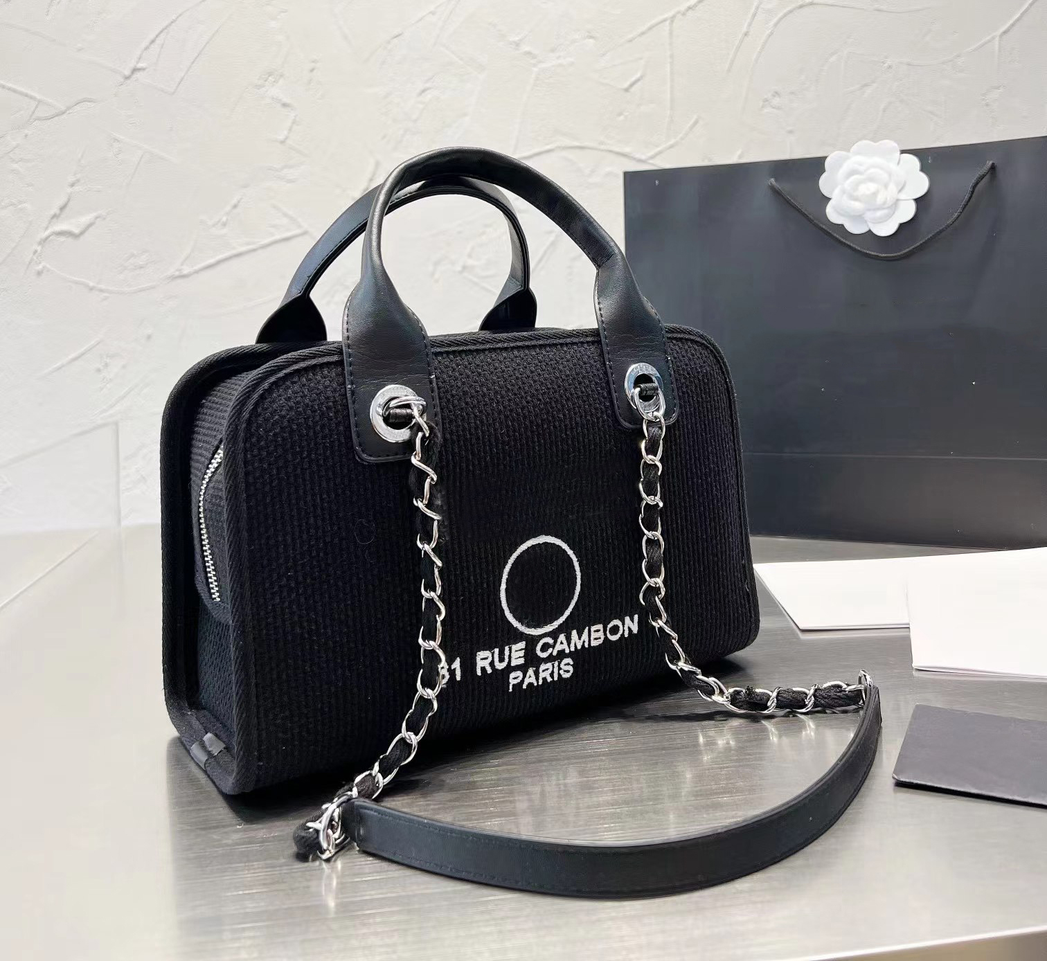 Designers 2022 Top Designer Telfars Bags Womens Purse Handbags Fashion Style Luxury Far Bag bowling Leather Embroidery Tote Handbag, No bags
Designers 2022 Top Designer Telfars Bags Womens Purse Handbags Fashion Style Luxury Far Bag bowling Leather Embroidery Tote Handbag, No bags