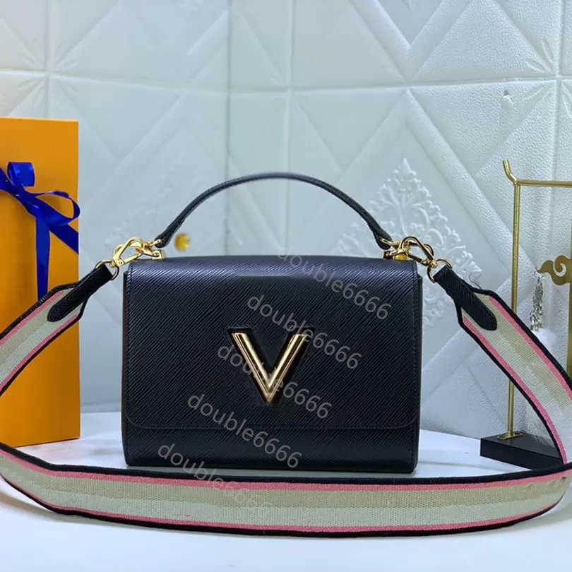 TOP QUALITY medium handbag women shoulder bags luxurys designers purse fashion chain leather water ripple totes classic woman crossbody bag
TOP QUALITY medium handbag women shoulder bags luxurys designers purse fashion chain leather water ripple totes classic woman crossbody bag