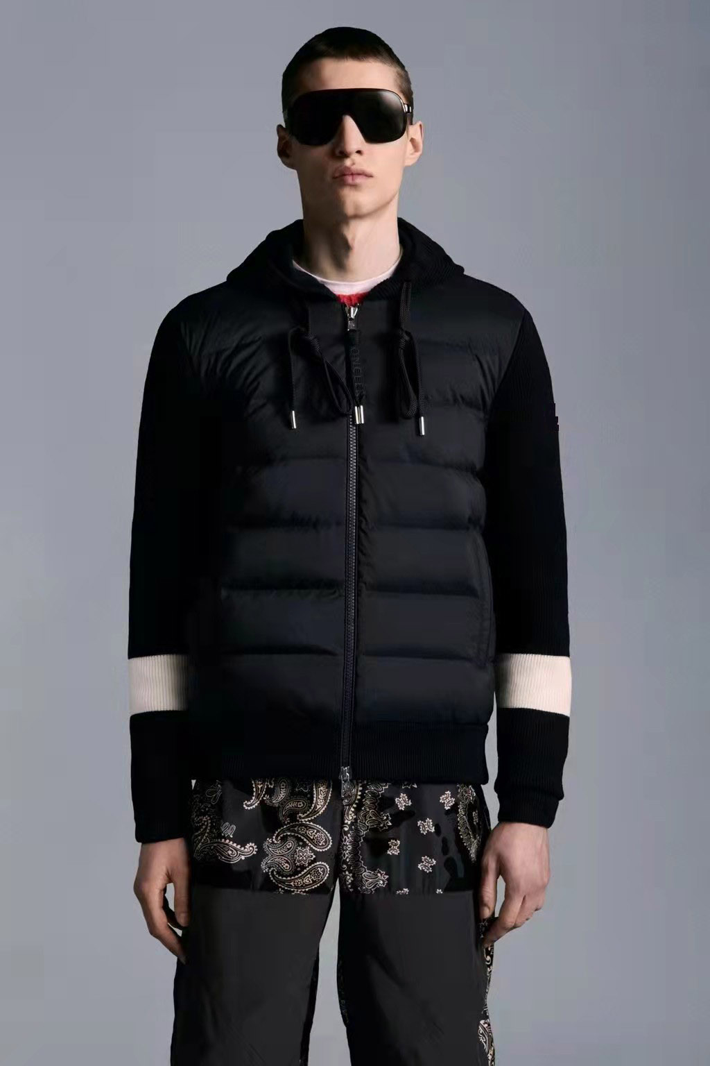 2021 new knitted stitching down jacketmens jacket France monclair Luxury Brand hoodie jumper 'NFC' Highs Quality monclairs sweatshirts Size --XL, Sold out
2021 new knitted stitching down jacketmens jacket France monclair Luxury Brand hoodie jumper 'NFC' Highs Quality monclairs sweatshirts Size --XL, Sold out