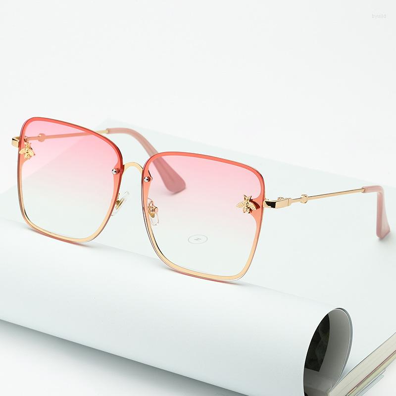 Sunglasses Designer Women Fashion Bee Unisex Cycling Driving Goggles Eyewear Male Female Glasses UV400
Sunglasses Designer Women Fashion Bee Unisex Cycling Driving Goggles Eyewear Male Female Glasses UV400