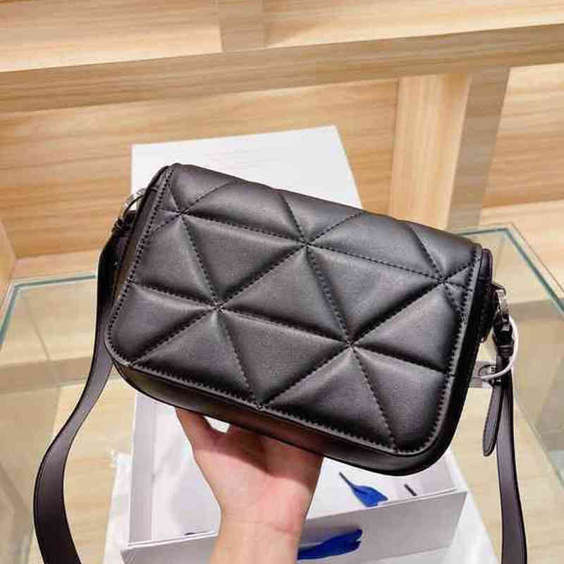 Prads totes designer handbag women bag Handbags Prade the Tote bags Luxuries designers womens crossbody Handbag Shoulder 7A high quality purses wallet X9HB, Grey
Prads totes designer handbag women bag Handbags Prade the Tote bags Luxuries designers womens crossbody Handbag Shoulder 7A high quality purses wallet X9HB, Grey