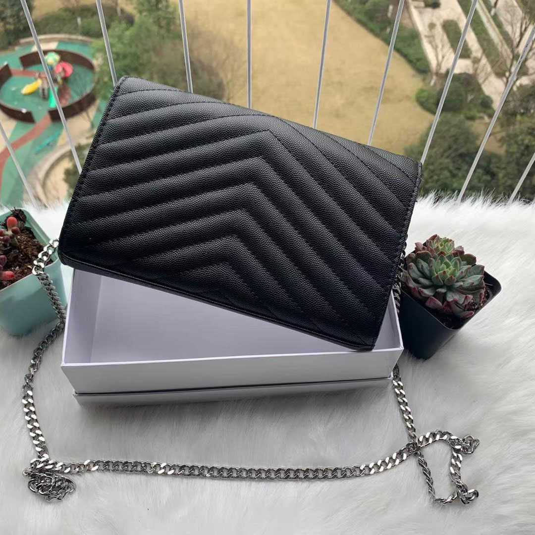 Top quality Womens messenger bag Fashion luxurys wallets designers mens Shoulder Totes purse handbags crossbody backpack