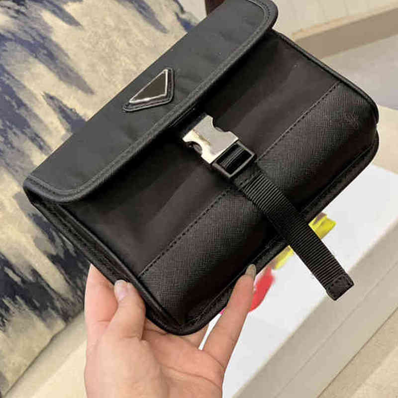 Prads totes designer handbag women bag Handbags Prade the Tote bags Luxuries designers womens crossbody Handbag Shoulder 7A high quality purses wallet WYSN, Black
Prads totes designer handbag women bag Handbags Prade the Tote bags Luxuries designers womens crossbody Handbag Shoulder 7A high quality purses wallet WYSN, Black