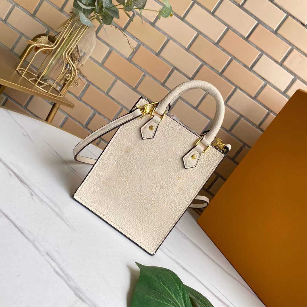 High Quality Luxury Bags Handbags Women Designer Messenger handbag Sheet Music Pack By The Shoulder Crossbody Bag
High Quality Luxury Bags Handbags Women Designer Messenger handbag Sheet Music Pack By The Shoulder Crossbody Bag