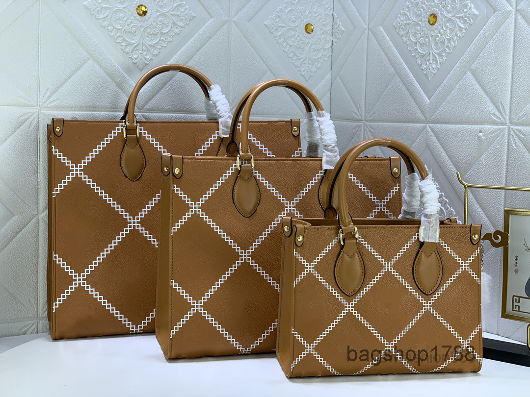 Evening Bags Designer Totes Fashion Women Totes Luxurys Designers Bags Leather Handbag Meenger Crobody 3 Color Size Shoulder Bag Handbags W
Evening Bags Designer Totes Fashion Women Totes Luxurys Designers Bags Leather Handbag Meenger Crobody 3 Color Size Shoulder Bag Handbags W