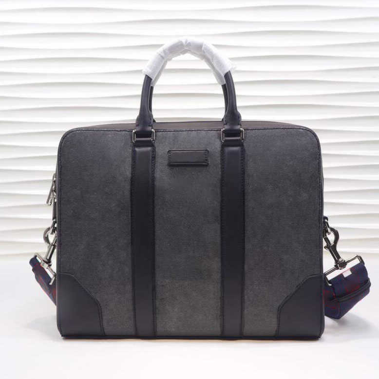 Top Quality Classic Real Leathe Briefcases Fashion Business trip Document Outdoor Men Messenger bag handbag
Top Quality Classic Real Leathe Briefcases Fashion Business trip Document Outdoor Men Messenger bag handbag